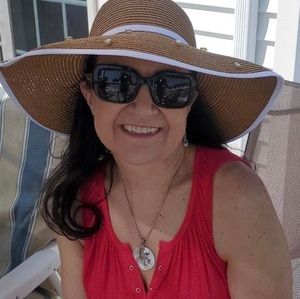 Meet your Posher, Fernanda